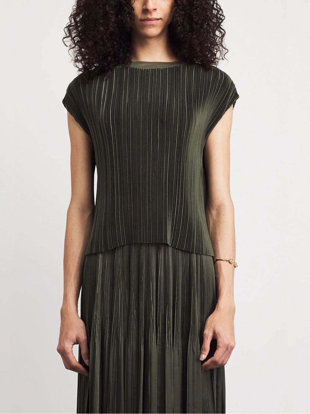 Club Monaco dark green pleated blouse size medium
